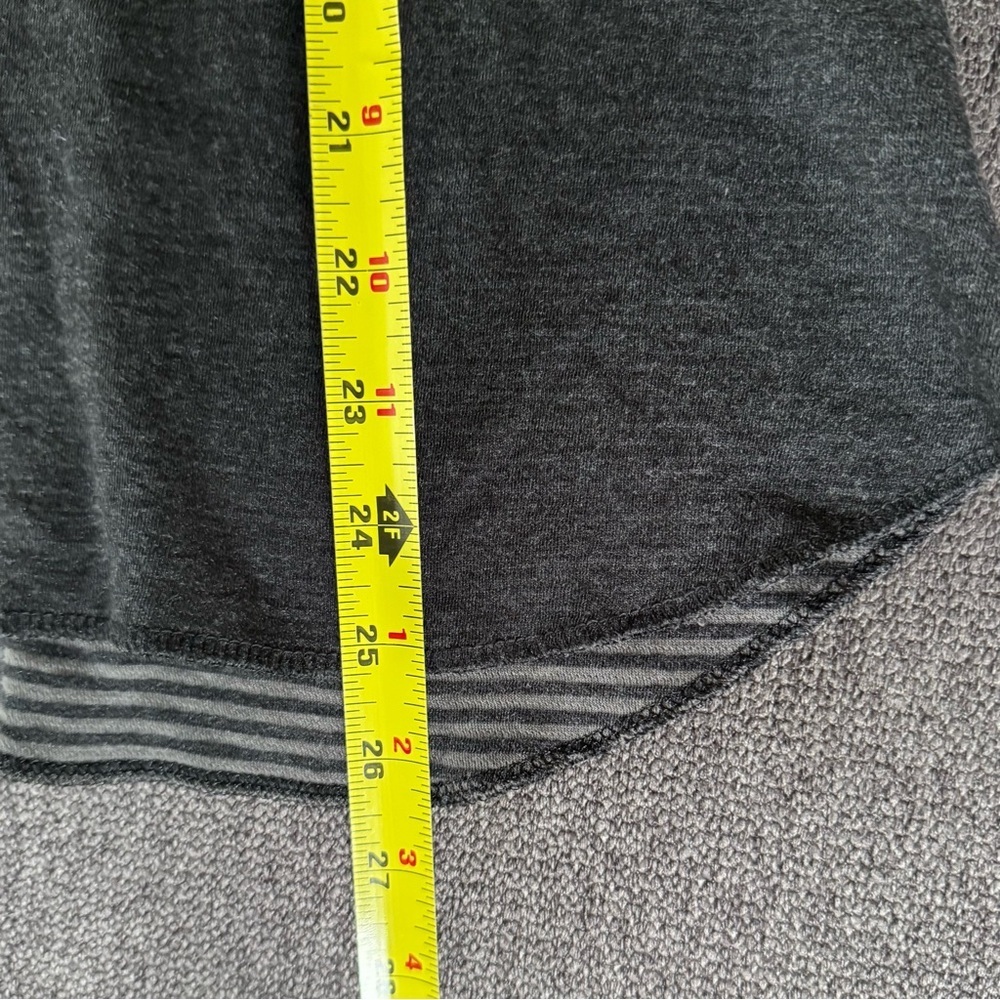 Lululemon Open Your Heart Reversible Striped Gray Long Sleeve Top Thumb hole XS - Picture 9 of 9